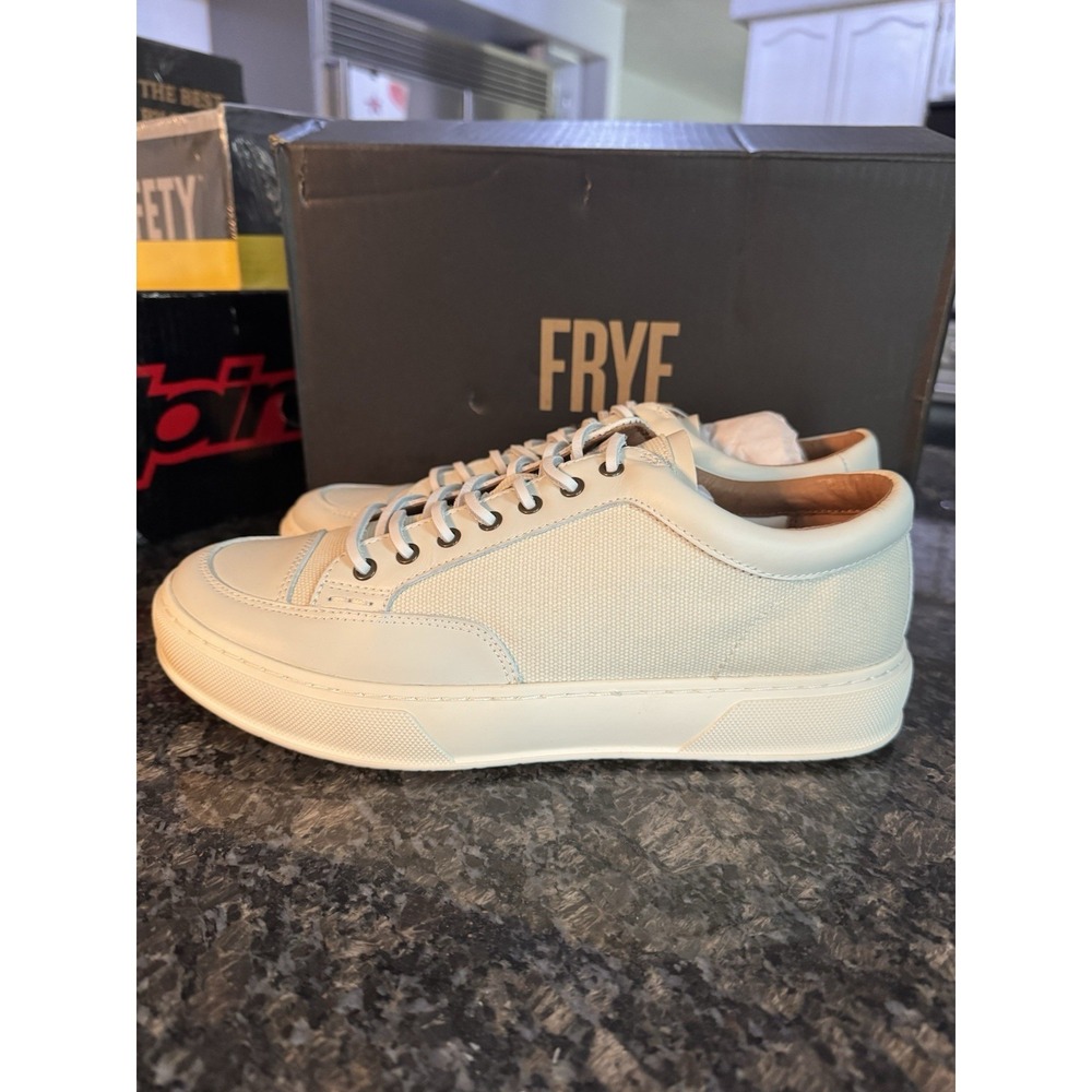 Frye Men's Hoyt Low Lace canvas and leather sneakers Shoes White. NWB size 10.5